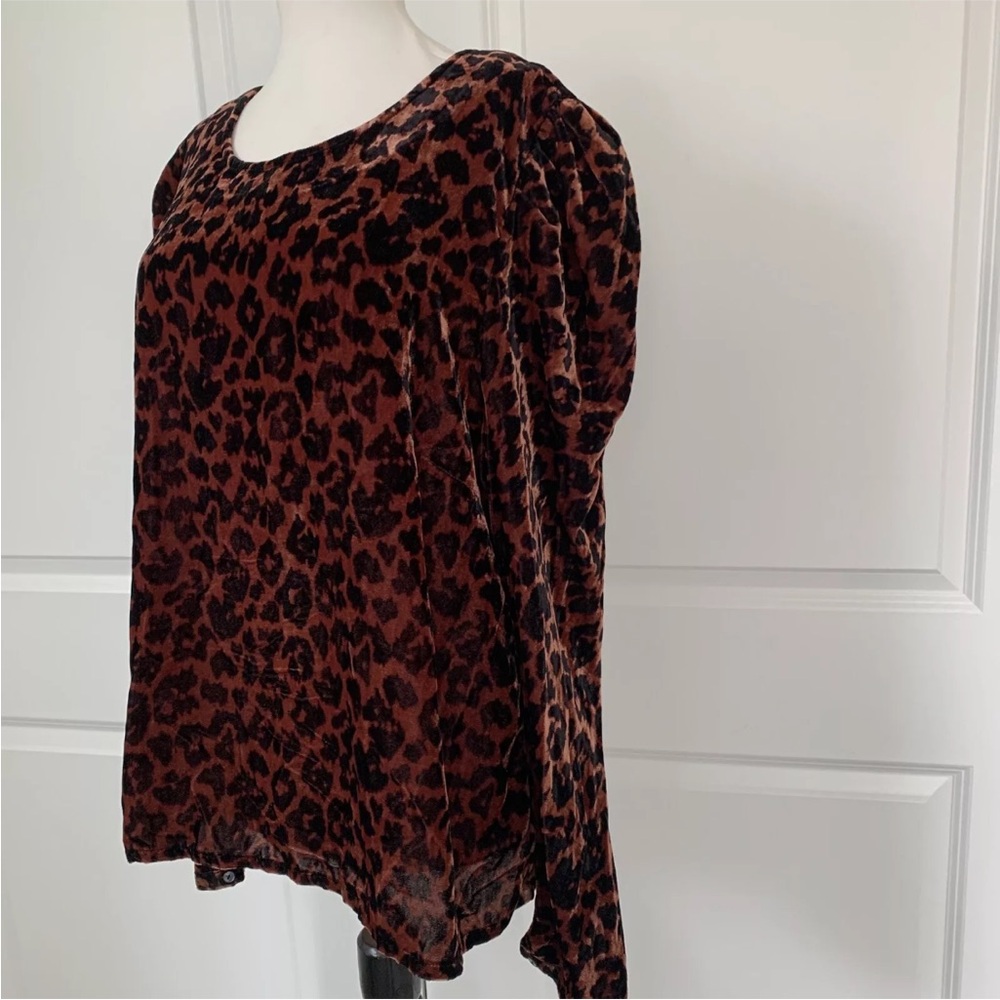 DOLAN Anthropologie size XL Charley Velvet Leopard Puff Sleeve Blouse Top - Picture 2 of 5